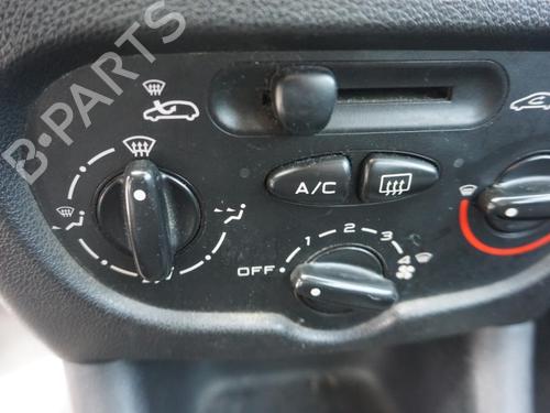 Right taillight PEUGEOT 206+ (2L_, 2M_) 1.4 HDi eco 70 | BP23966669C35 