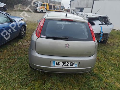 Left headlight FIAT GRANDE PUNTO (199_) 1.3 D Multijet | BP29474409C28 