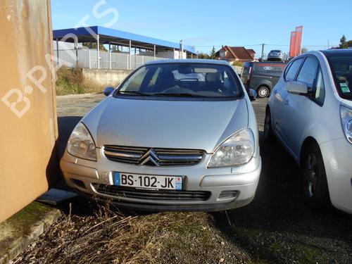 Right headlight CITROËN C5 I (DC_) 2.2 HDi (DC4HXB, DC4HXE) | BP18179397C29