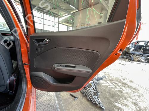 Used Rear right panel RENAULT CLIO V (B7_) 1.0 TCe 100 (B7MT) (101 hp) 24974007