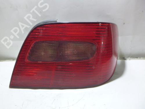 Used Right taillight CITROËN XSARA (N1) 1.6 16V (109 hp) 18174424