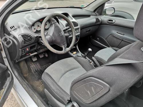 Sikringsdose PEUGEOT 206 Hatchback (2A/C) 1.4 i | BP18175806E1 