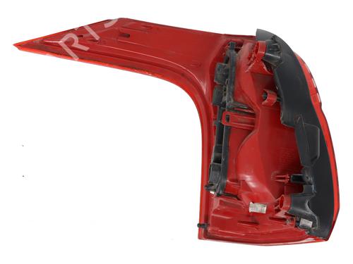 Used Right taillight Right taillight PEUGEOT 5008 (0U_, 0E_) 1.6 HDi (110 hp) 25880036 25880036