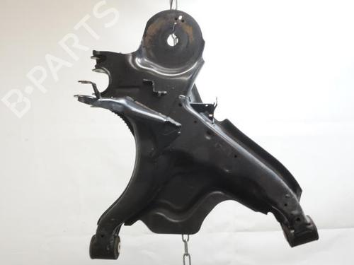 Used Right rear steering knuckle MERCEDES-BENZ VITO Van (W447) 111 CDI (447.601, 447.603, 447.605) (114 hp) 18178905