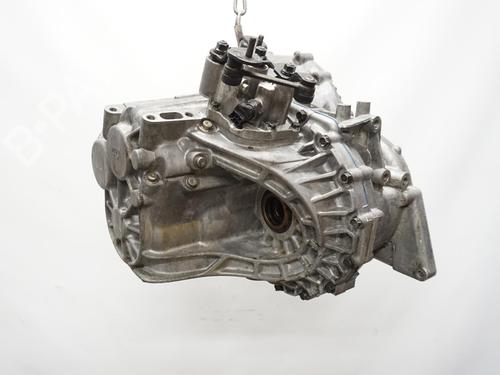 Gearbox KIA SPORTAGE II (JE_, KM_) 2.0 CRDi 4WD | BP18188953M3