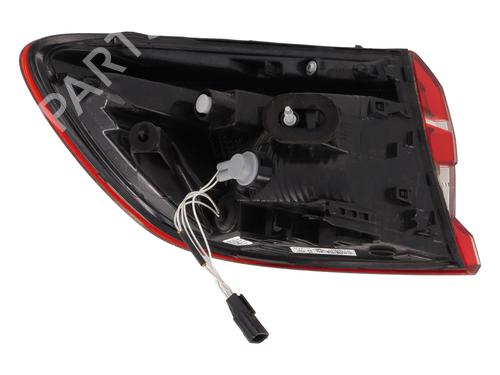 Right taillight RENAULT CLIO V (B7_) 1.6 E-TECH 140 (B7MU) | BP19730024C35 