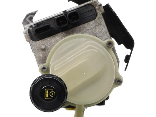 Used Steering pump Steering pump DACIA SANDERO II 1.0 SCe 75 (B8JC, B8JD, B8NC) (73 hp) 21392882 21392882