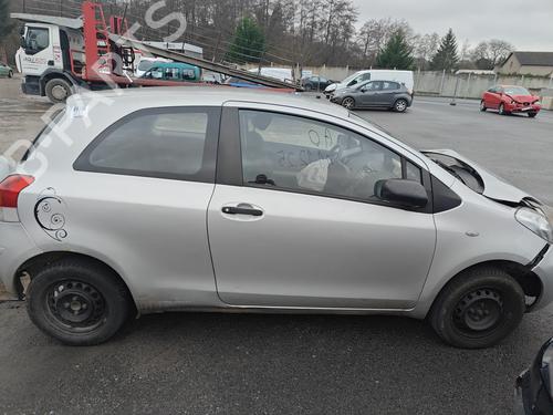 Right taillight TOYOTA YARIS (_P9_) 1.0 VVT-i (KSP90_, KSP90R) | BP32093486C35