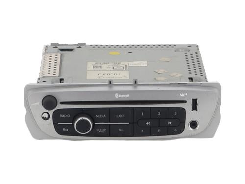 radio-renault-megane-iii-hatchback-bz01_-b3_-2008-33960699 main image