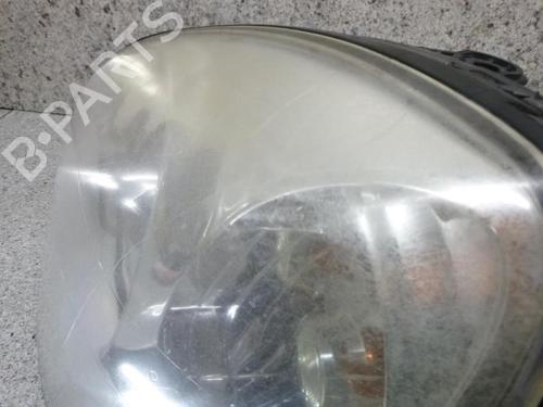 Left headlight HYUNDAI SANTA FÉ I (SM) 2.0 CRDi 4x4 | BP18175743C28 