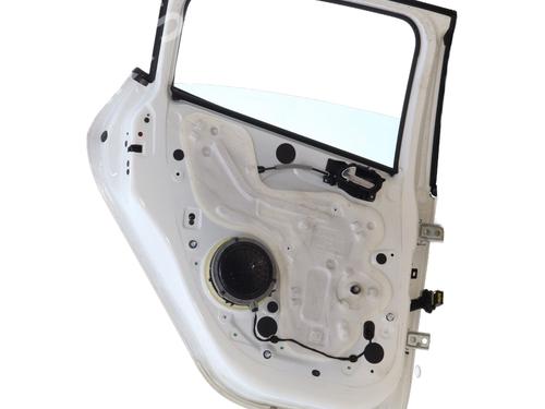 Used Left rear door PEUGEOT 208 I (CA_, CC_) 1.6 BlueHDi 100 (100 hp) 26290291