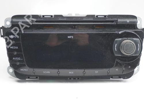 Used Radio SEAT IBIZA IV (6J5, 6P1) 1.4 TDI (80 hp) 18176381
