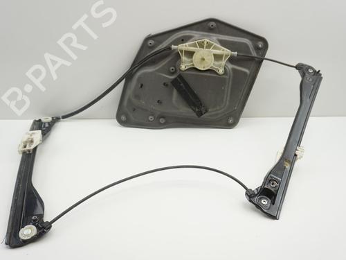 Used Front right window mechanism Front right window mechanism SKODA SUPERB II Estate (3T5) 2.0 TDI 16V (140 hp) 18172986 18172986