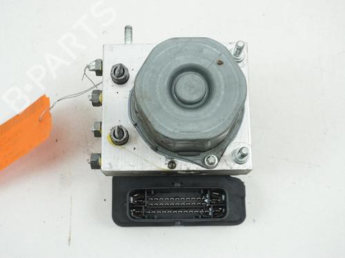 Used ABS pump ABS pump DACIA DUSTER (HS_) 1.2 TCe 125 (125 hp) 18177446 18177446