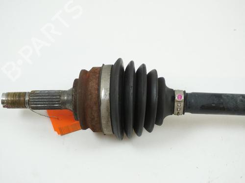 Left front driveshaft PEUGEOT 208 I (CA_, CC_) 1.2 VTI 82 | BP18177751M38 