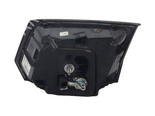 Used Left tailgate light Left tailgate light PEUGEOT 3008 II SUV (MC_, MR_, MJ_, M4_) 1.6 BlueHDi 120 (120 hp) 32242402 32242402
