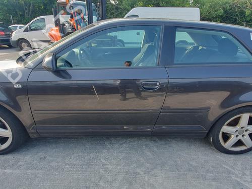 Left headlight AUDI A3 (8P1) 2.0 TDI 16V | BP30939758C28 