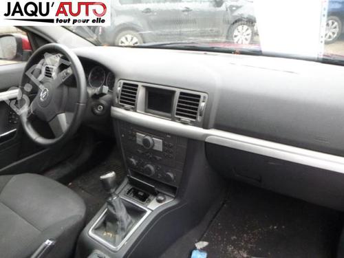 Left front driveshaft OPEL VECTRA C Estate (Z02) 1.9 CDTI (F35) | BP18186258M38 