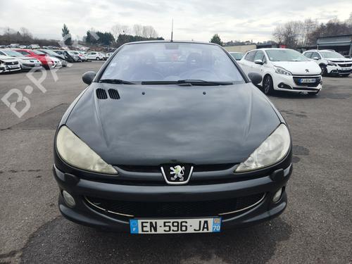 Brugte PEUGEOT 206 CC (2D) 1.6 16V (2DNFUF, 2DNFUR) (109 hp) 4383406