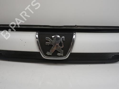 Used Grille Grille PEUGEOT BOXER Van (244) 2.0 HDi (84 hp) 18186734 18186734