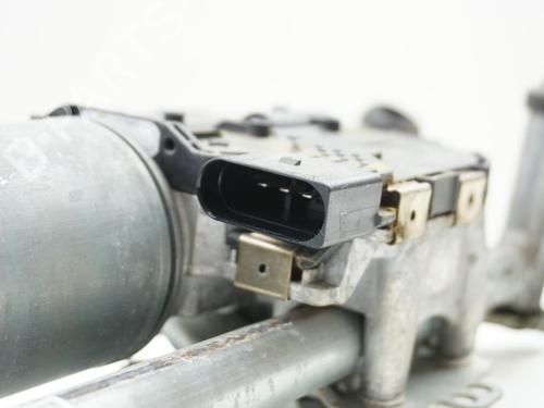Used Front wiper motor VW GOLF VII (5G1, BQ1, BE1, BE2) 1.6 TDI (115 hp) 18178297