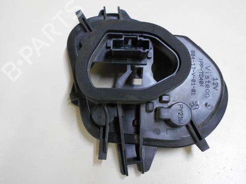 Lamp holder PEUGEOT 208 I (CA_, CC_) 1.2 VTI 82 | BP22071185L10