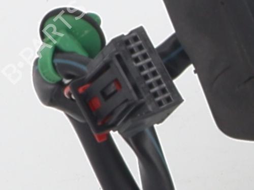 Left mirror VW TOURAN (1T1, 1T2) 2.0 TDI 16V | BP32171378C26 