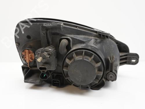 Left headlight HYUNDAI SANTA FÉ I (SM) 2.0 CRDi 4x4 | BP18192020C28 