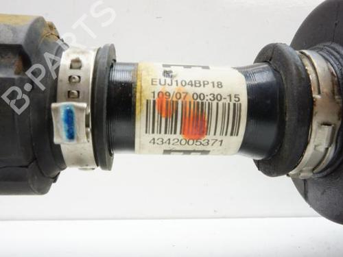 Used Left front driveshaft Left front driveshaft TOYOTA COROLLA Verso (ZER_, ZZE12_, R1_) 2.2 D-4D (AUR10_, AUR10R) (177 hp) 18196969 18196969