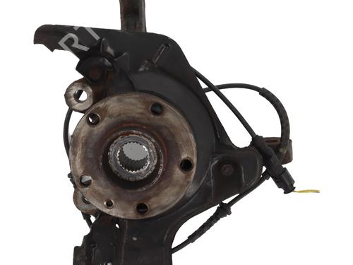 Left front steering knuckle FIAT 500L (351_, 352_) 0.9 (199LYC1B) | BP26000963M25 