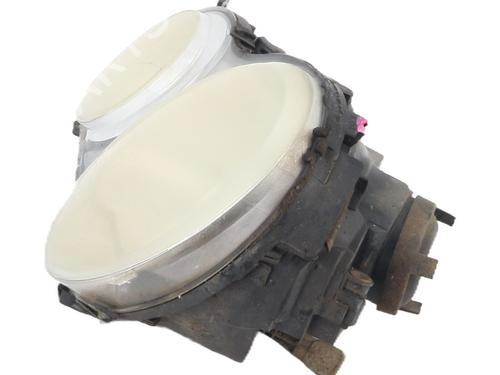 Left headlight VW POLO IV (9N_, 9A_) 1.4 TDI | BP22371022C28