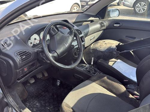 Left headlight PEUGEOT 206 CC (2D) 1.6 16V (2DNFUF, 2DNFUR) | BP28570067C28  - Image 13