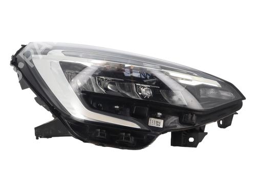 Used Right headlight RENAULT CLIO V (B7_) 1.5 Blue dCi 100 (B7AD) (101 hp) 31065637