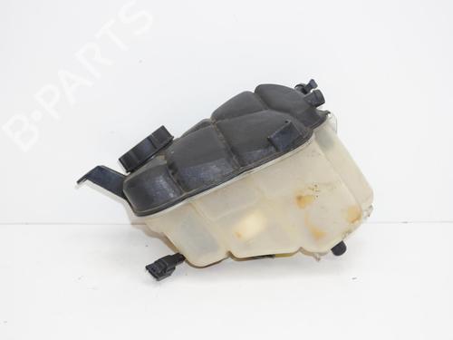 Ekspansjonstank Ekspansjonstank VOLVO V60 I (155) D6 Hybrid AWD (280 hp) 18171221 18171221