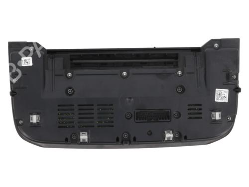 climate-control-jaguar-f-pace-x761-2015-23843228 main image