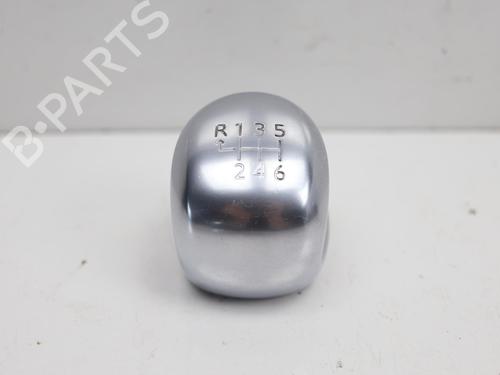 Used Gear lever PEUGEOT 308 SW II (LC_, LJ_, LR_, LX_, L4_) 1.2 THP 130 (131 hp) 18171350