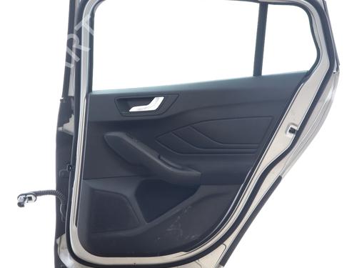 Dør højre bagtil Dør højre bagtil FORD FOCUS III Turnier 1.5 TDCi (120 hp) 34395563 34395563