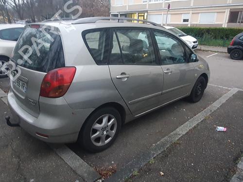 Brugte TOYOTA COROLLA Verso (_E12_) 2.0 D-4D (CDE120_, CDE120R) (90 hp) 4339973