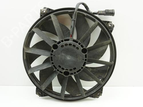 Køleventilator elektrisk PEUGEOT 3008 I MPV (0U_) 2.0 HDi Hybrid4 (0URHCA) (200 hp) 18188955