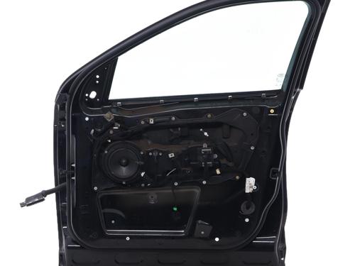 Right front door LAND ROVER DISCOVERY SPORT (L550) 2.0 D 4x4 | BP27212208C3 