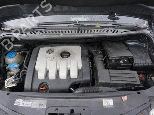 Right headlight VW TOURAN (1T1, 1T2) 2.0 TDI | BP18180235C29 