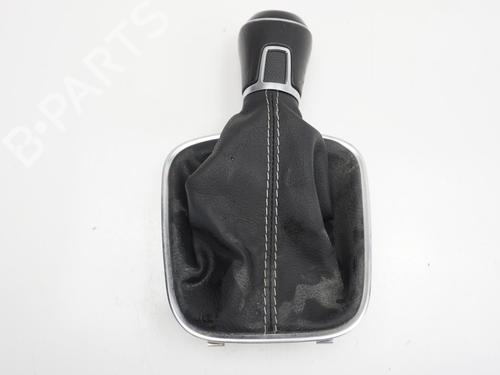 Used Shift knob Shift knob VW POLO V (6R1, 6C1) 1.2 TSI 16V (90 hp) 19729271 19729271