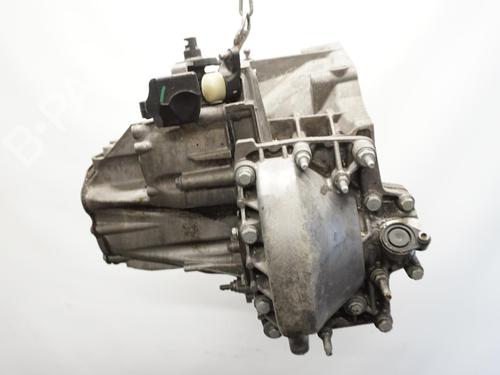 Used Gearbox PEUGEOT 5008 (0U_, 0E_) 2.0 HDi 150 / BlueHDi 150 (150 hp) 18192415