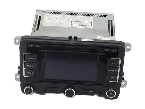 Used Radio SEAT LEON (1P1) 1.4 TSI (125 hp) 23762755