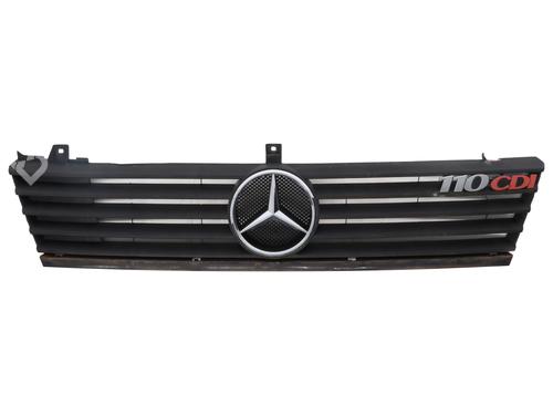 Used Grille MERCEDES-BENZ VITO Van (W638) 110 CDI 2.2 (638.094) (102 hp) 21025468