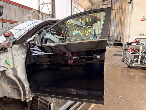 Used Left front door Left front door HYUNDAI TUCSON (TL, TLE) 1.7 CRDi (116 hp) 33719398 33719398