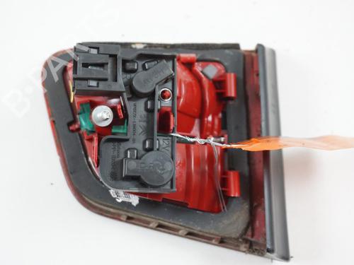 Used Right tailgate light Right tailgate light CITROËN C5 III (RD_) 1.6 HDi 110 (RD9HZC) (109 hp) 18172834 18172834