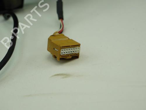 right-mirror-audi-a4-b6-8e2-18-t-quattro-8e1858532aa01c-2000-2001-2002-2003-2004-2005-18190683 main image