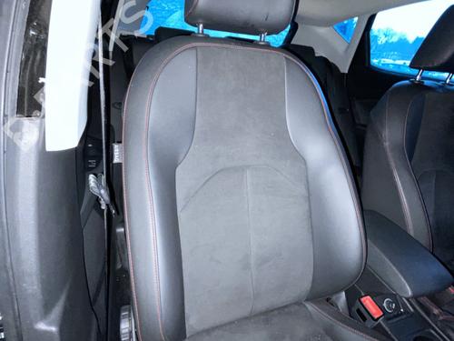 Right front seat SEAT LEON (5F1) 2.0 TDI | BP31299722C16