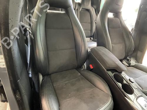 Right front seat INFINITI Q30 2.2 D AWD | BP30497810C16 - Image 2
